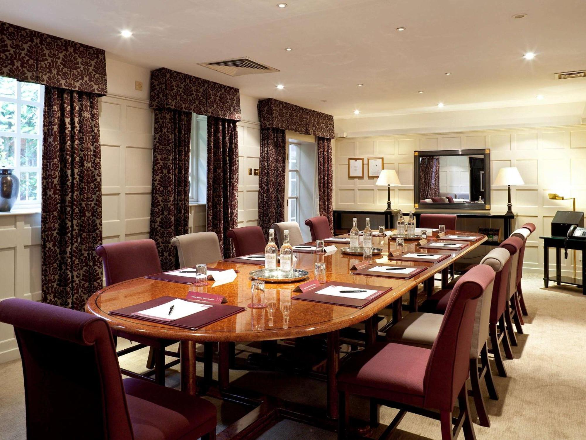 Mercure Salisbury White Hart Hotel & Apartments Luaran gambar