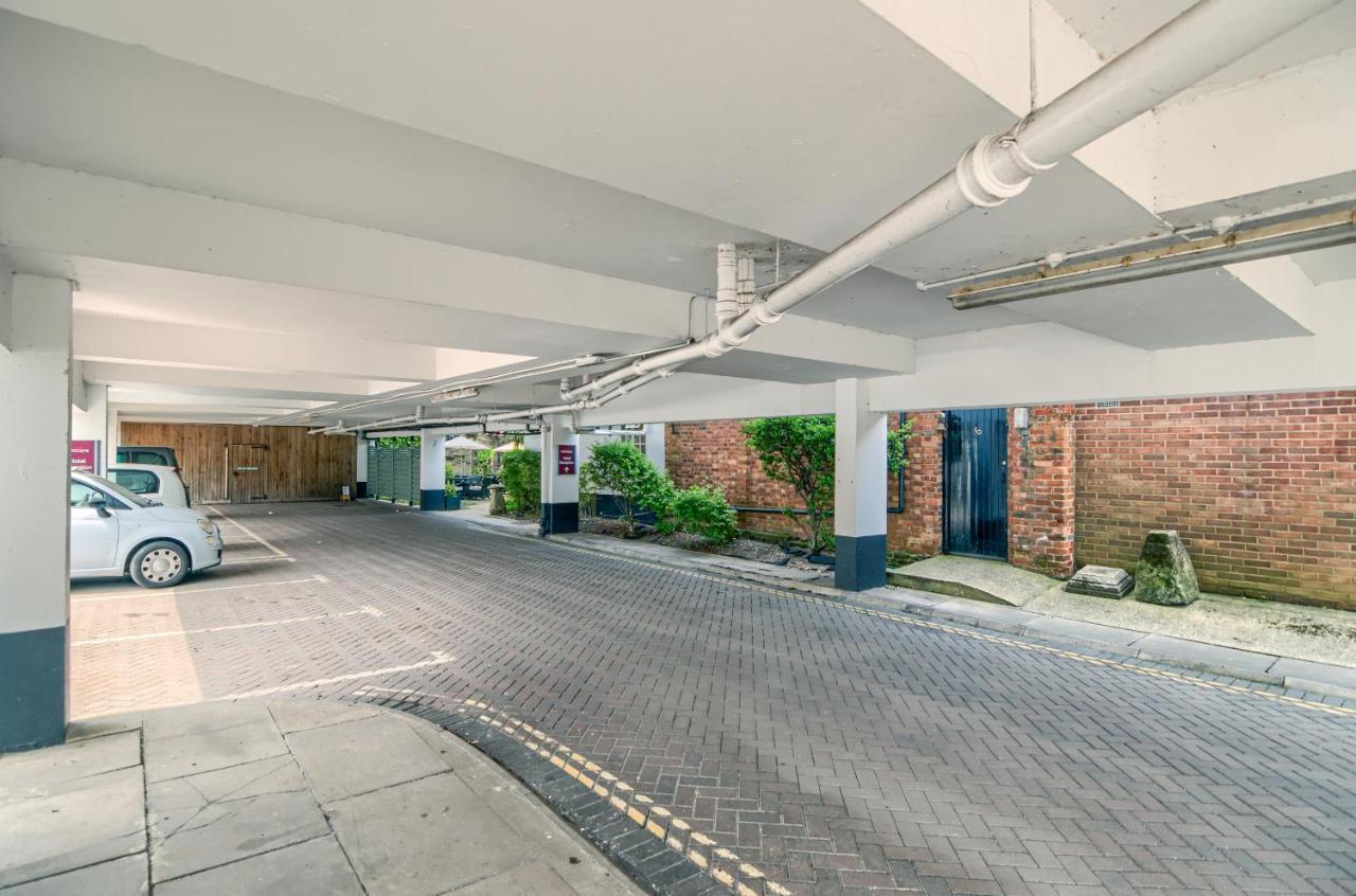 Mercure Salisbury White Hart Hotel & Apartments Luaran gambar