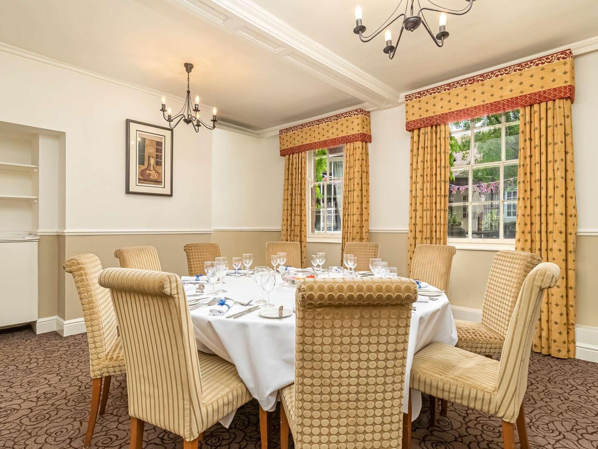 Mercure Salisbury White Hart Hotel & Apartments Luaran gambar