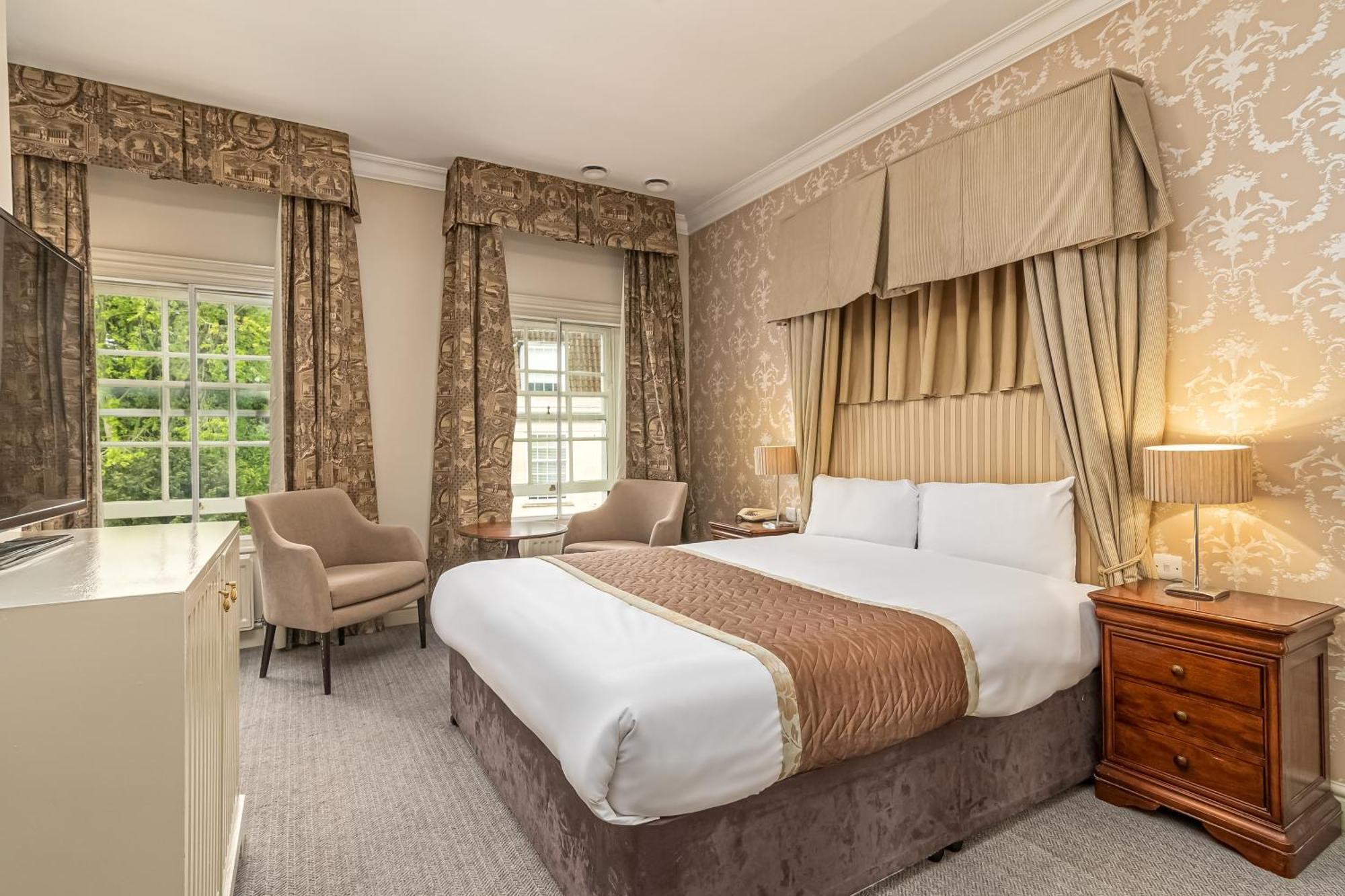 Mercure Salisbury White Hart Hotel & Apartments Luaran gambar