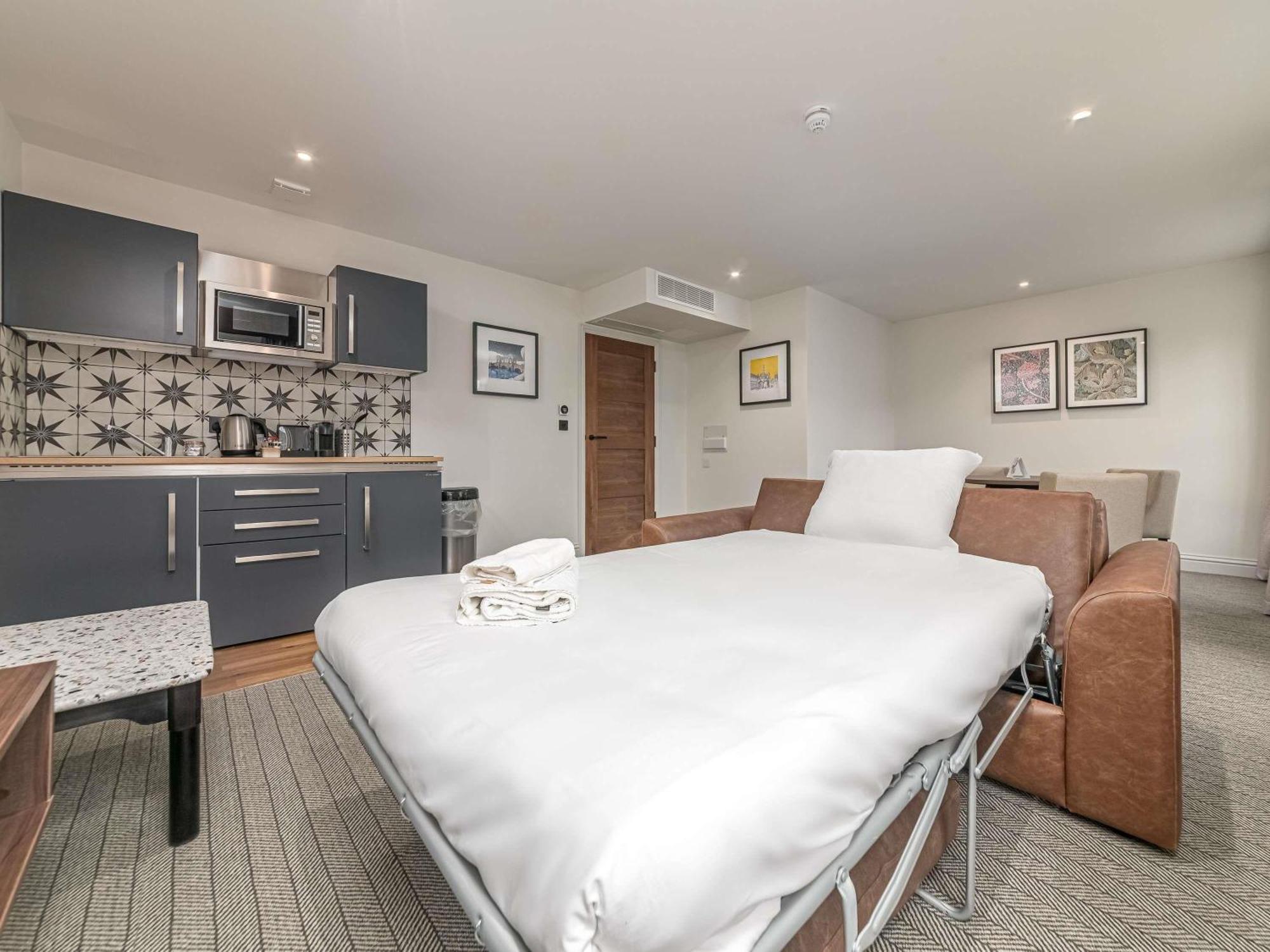 Mercure Salisbury White Hart Hotel & Apartments Luaran gambar