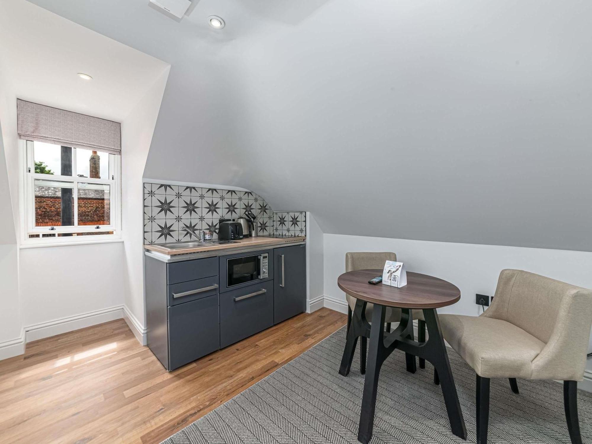 Mercure Salisbury White Hart Hotel & Apartments Luaran gambar